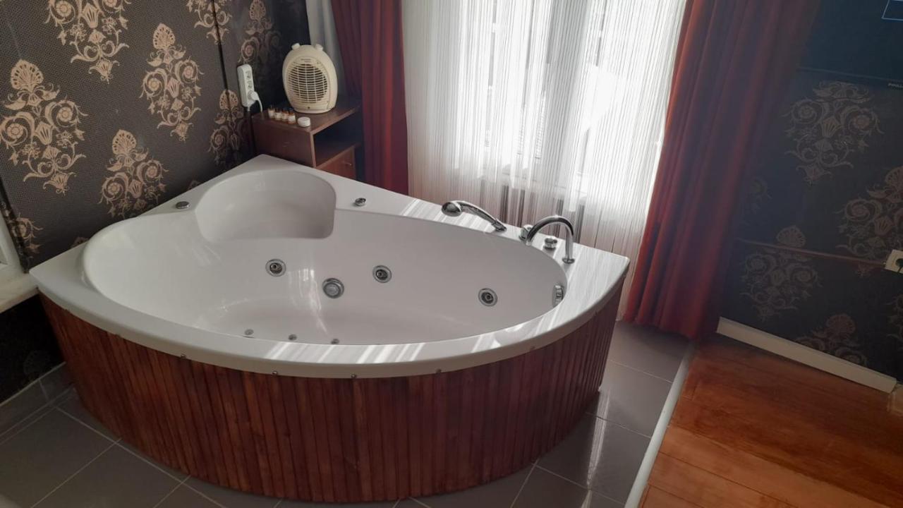 Yavuz Apart Otel อิสตันบูล ภายนอก รูปภาพ