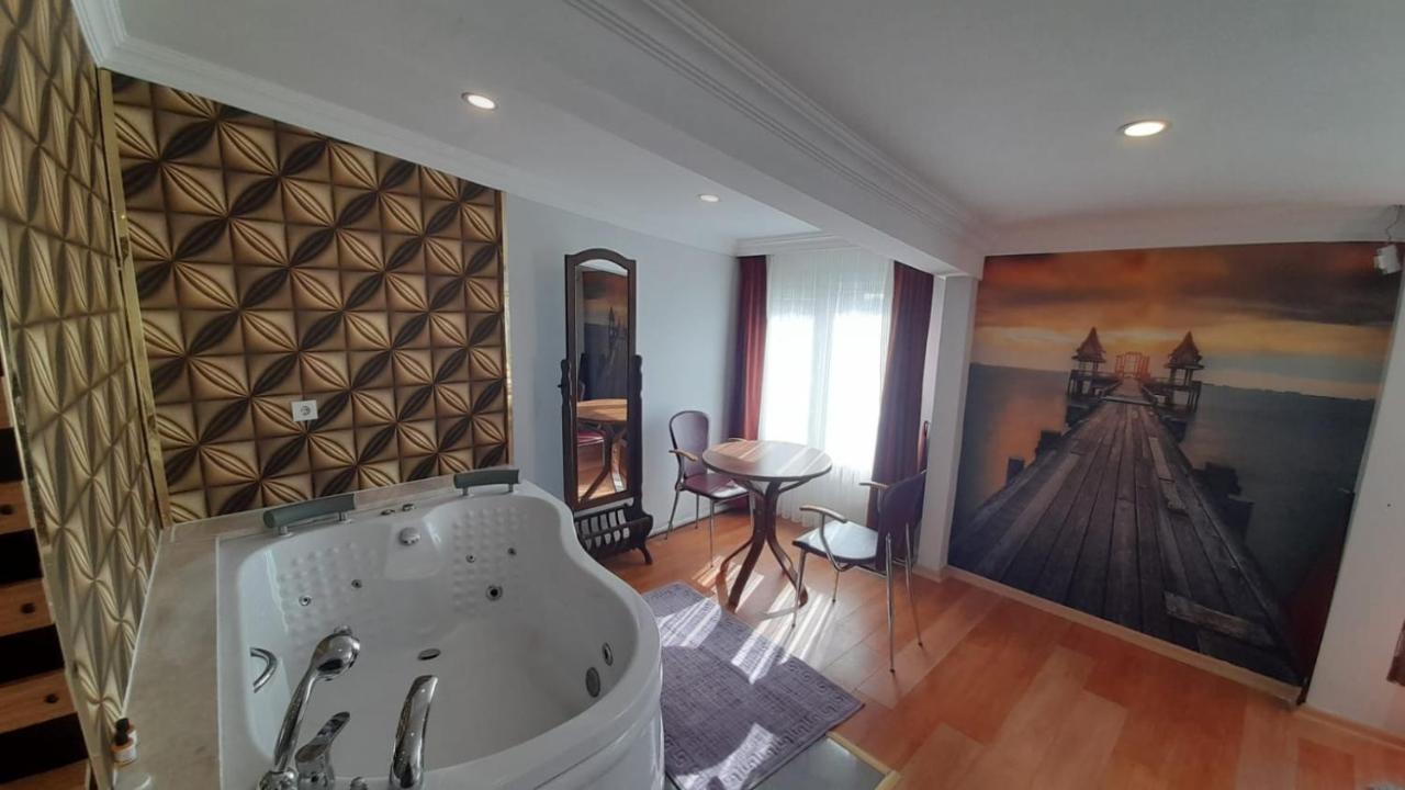 Yavuz Apart Otel อิสตันบูล ภายนอก รูปภาพ